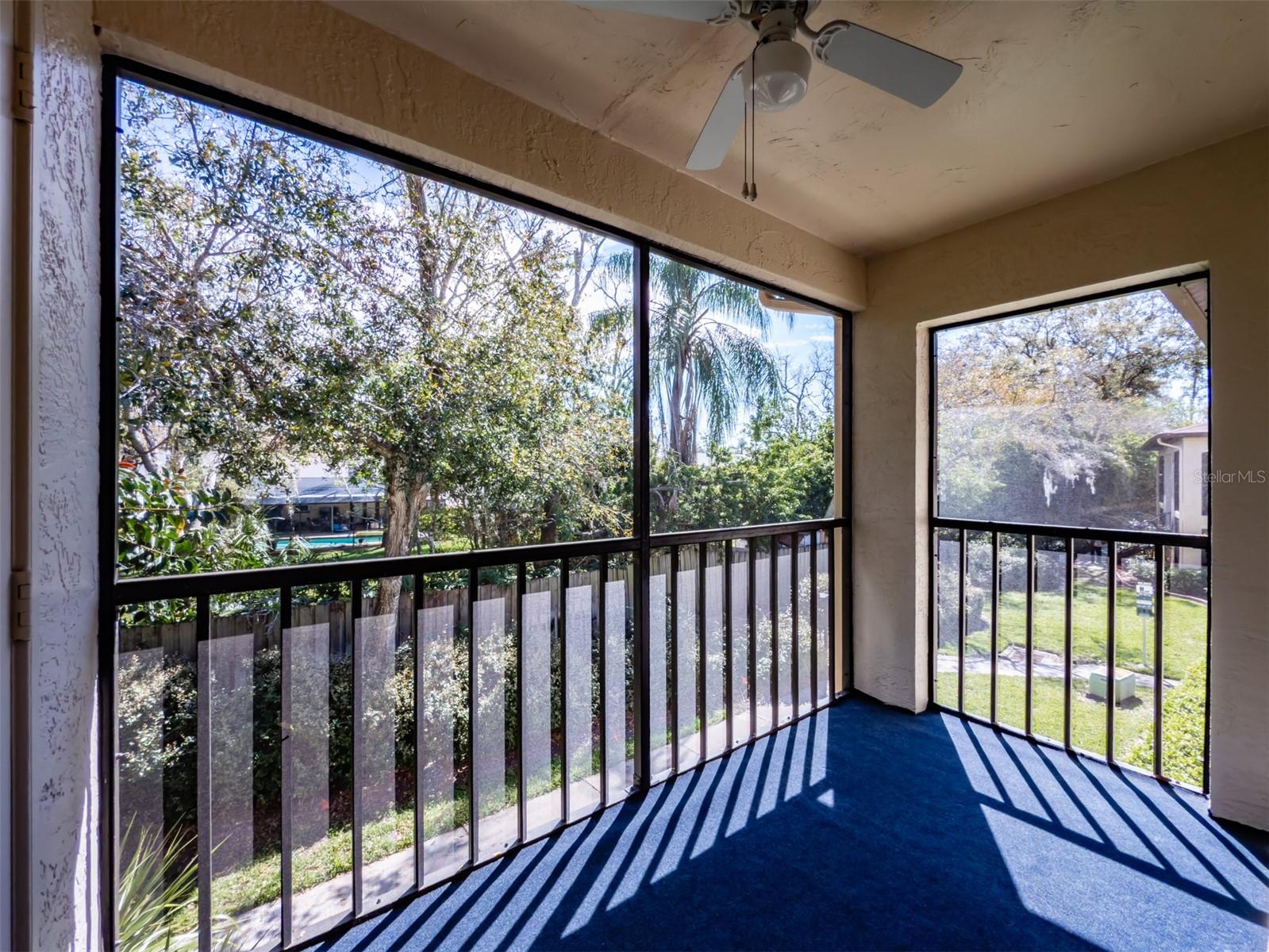 3389 CRYSTAL CT E #M