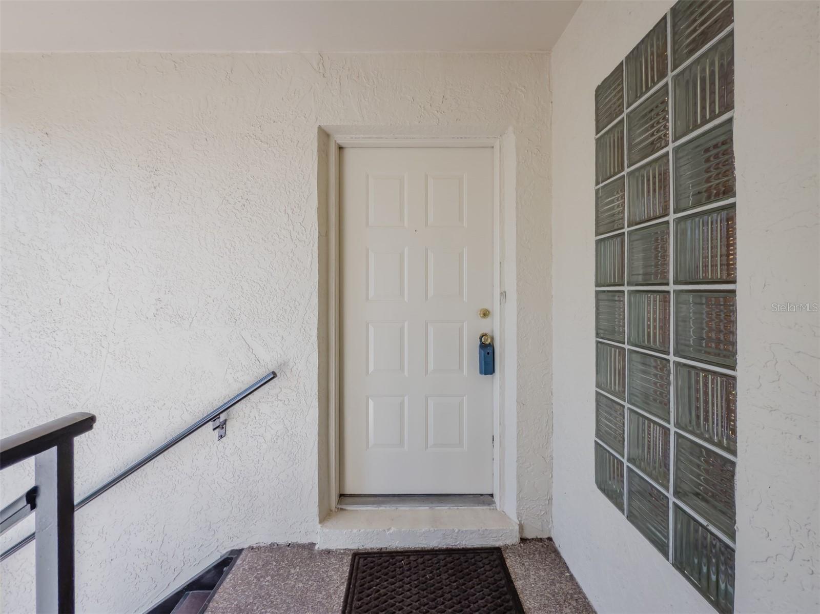 3389 CRYSTAL CT E #M