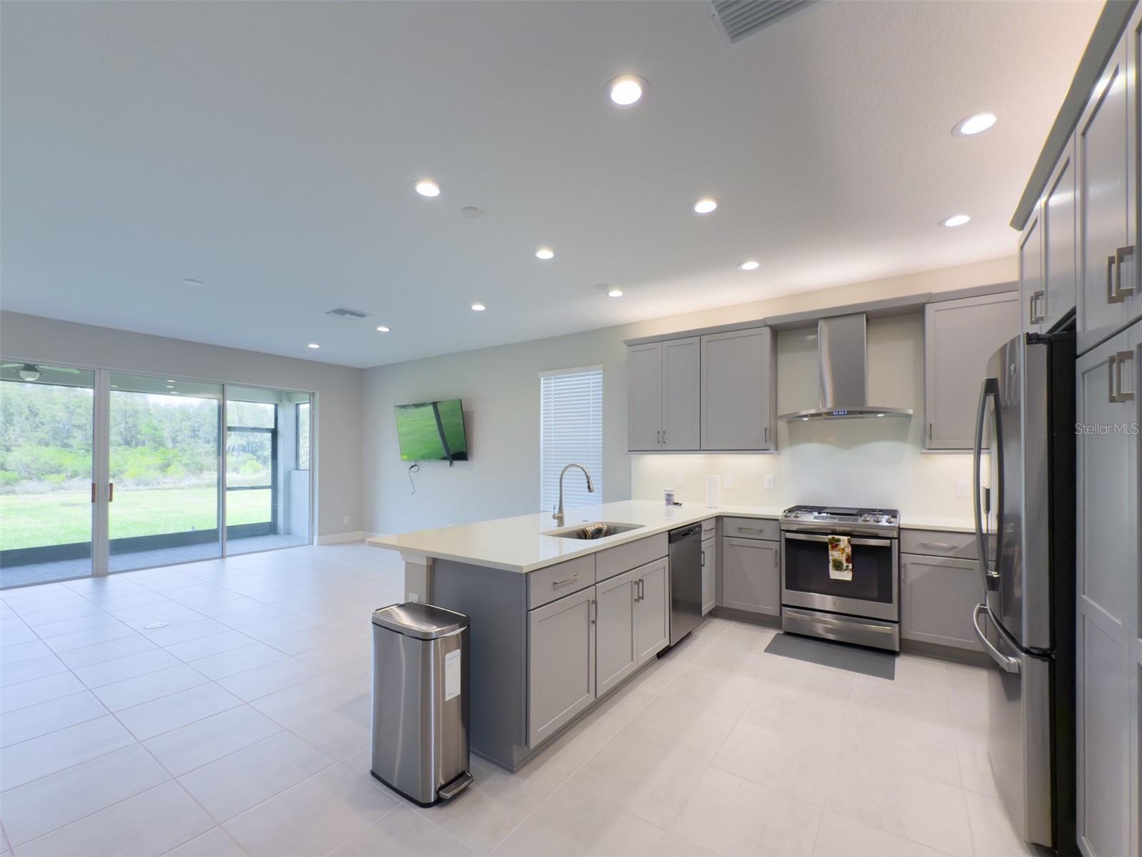 32277 MAHOGANY VALLEY DR