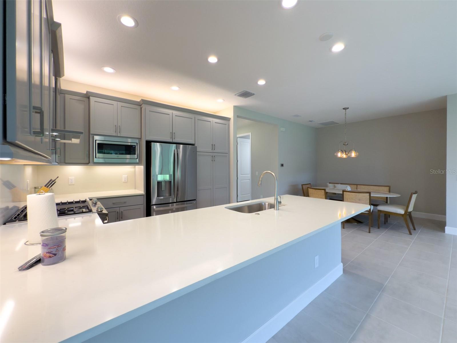 32277 MAHOGANY VALLEY DR