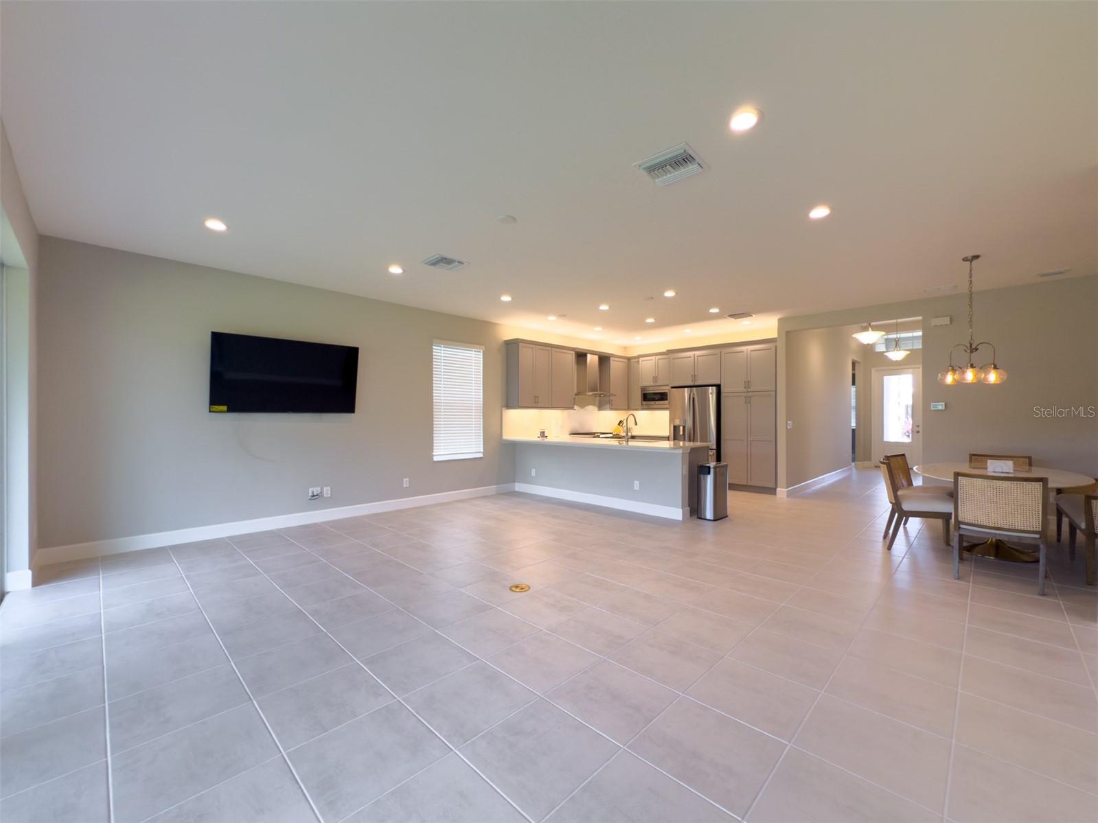 32277 MAHOGANY VALLEY DR