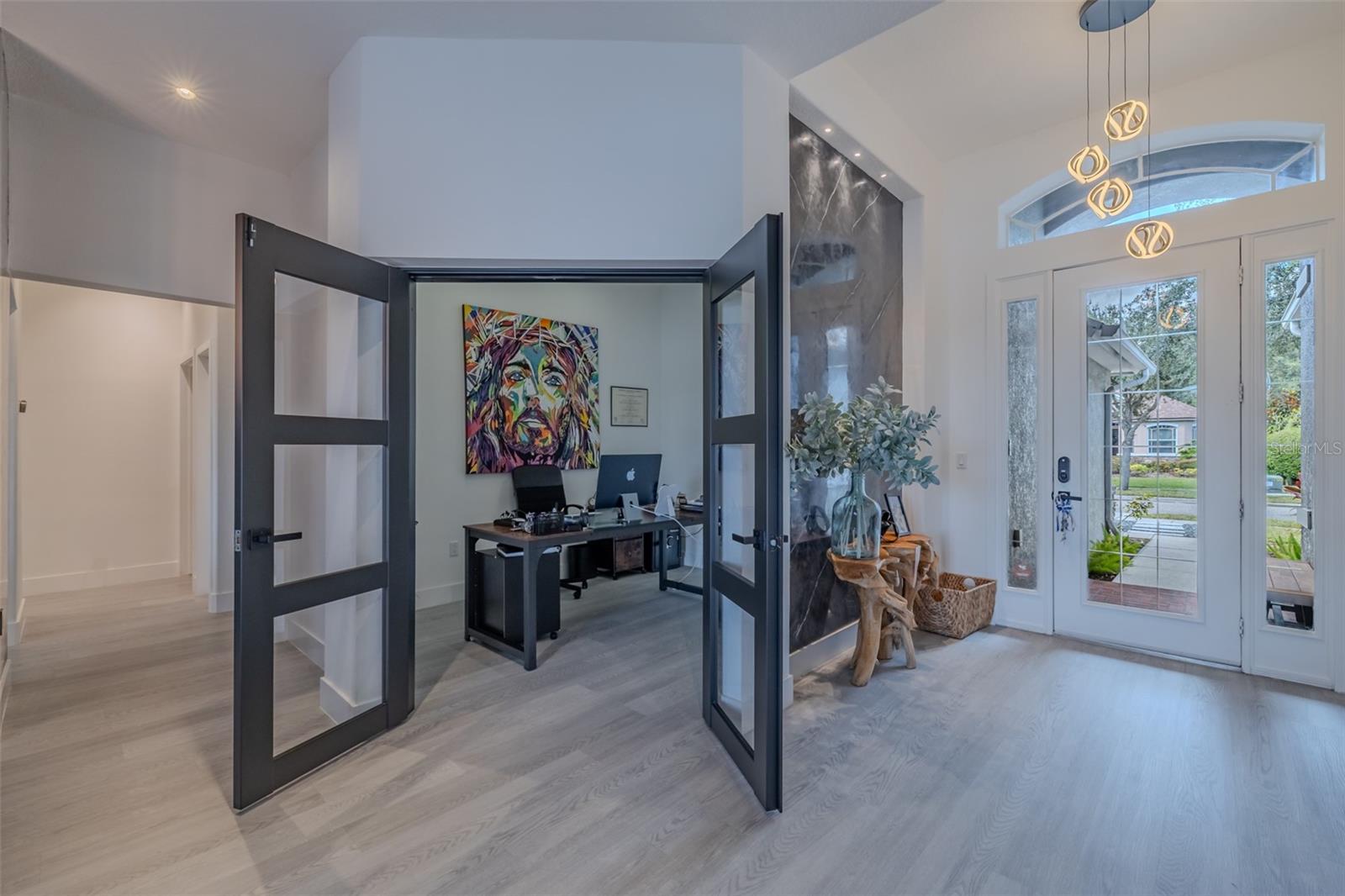 8117 HAMPTON GLEN DR