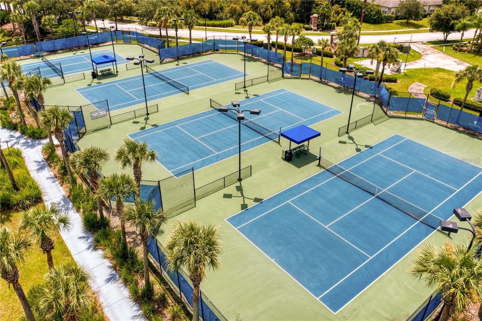 8117 HAMPTON GLEN DR