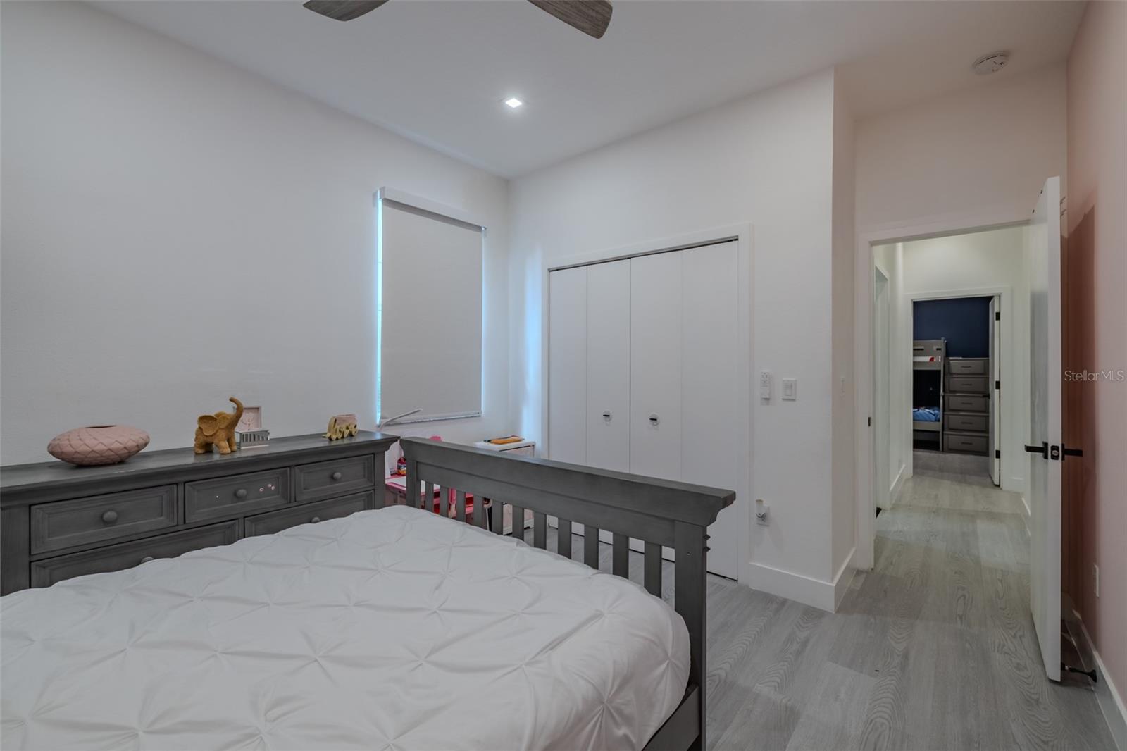 8117 HAMPTON GLEN DR