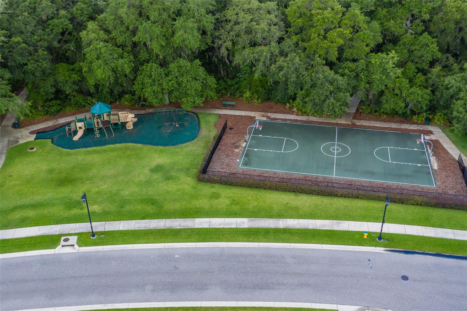 8117 HAMPTON GLEN DR