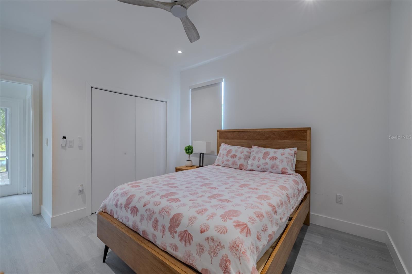 8117 HAMPTON GLEN DR