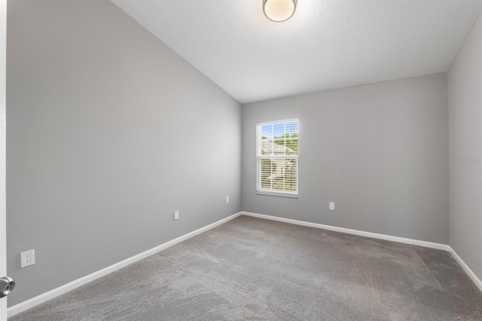 26532 CASTLEVIEW WAY