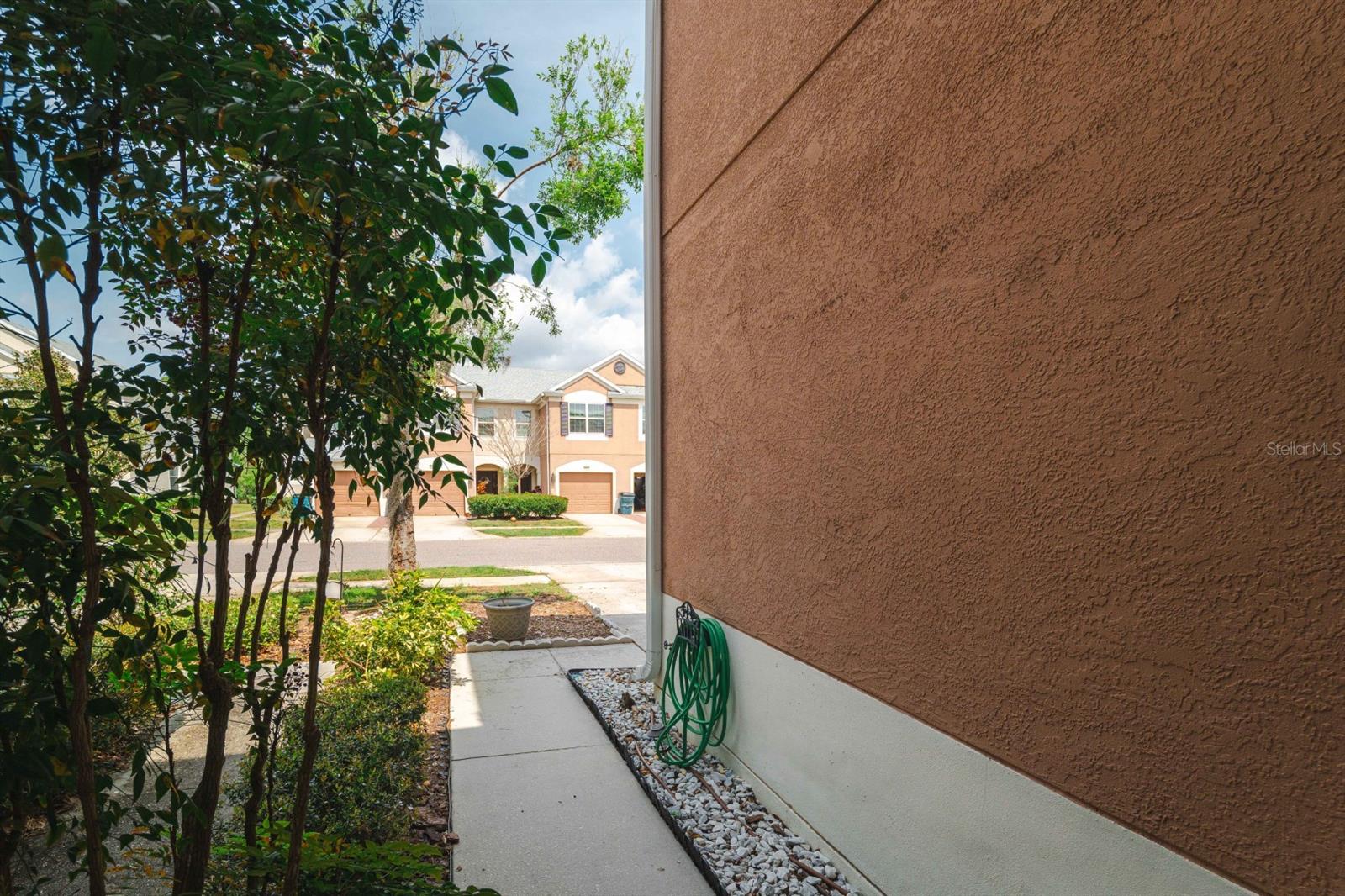 26532 CASTLEVIEW WAY