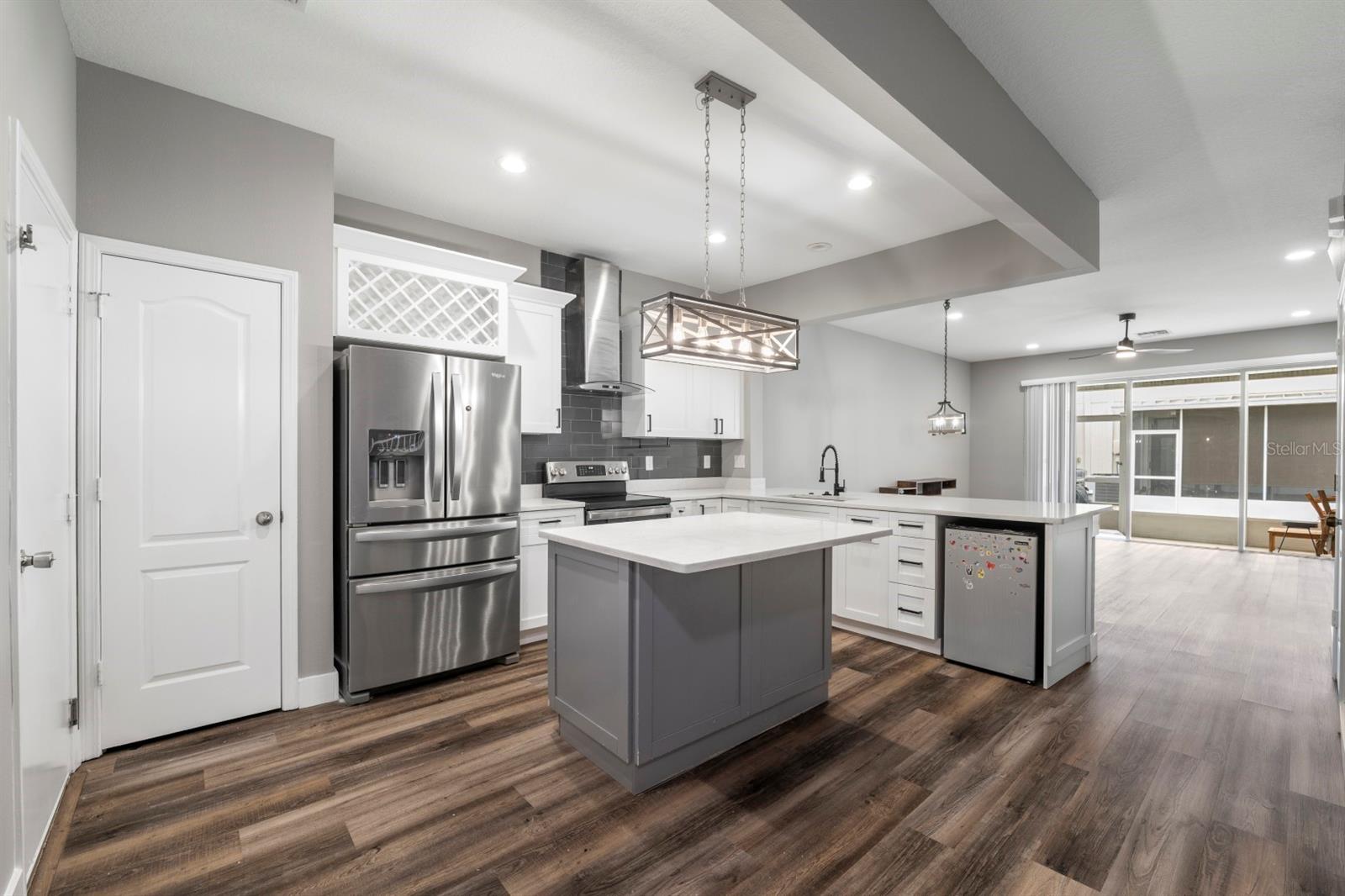 26532 CASTLEVIEW WAY