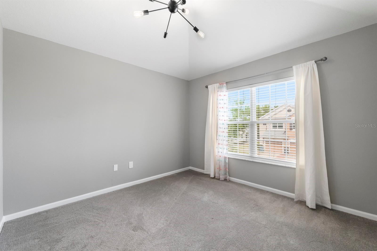 26532 CASTLEVIEW WAY