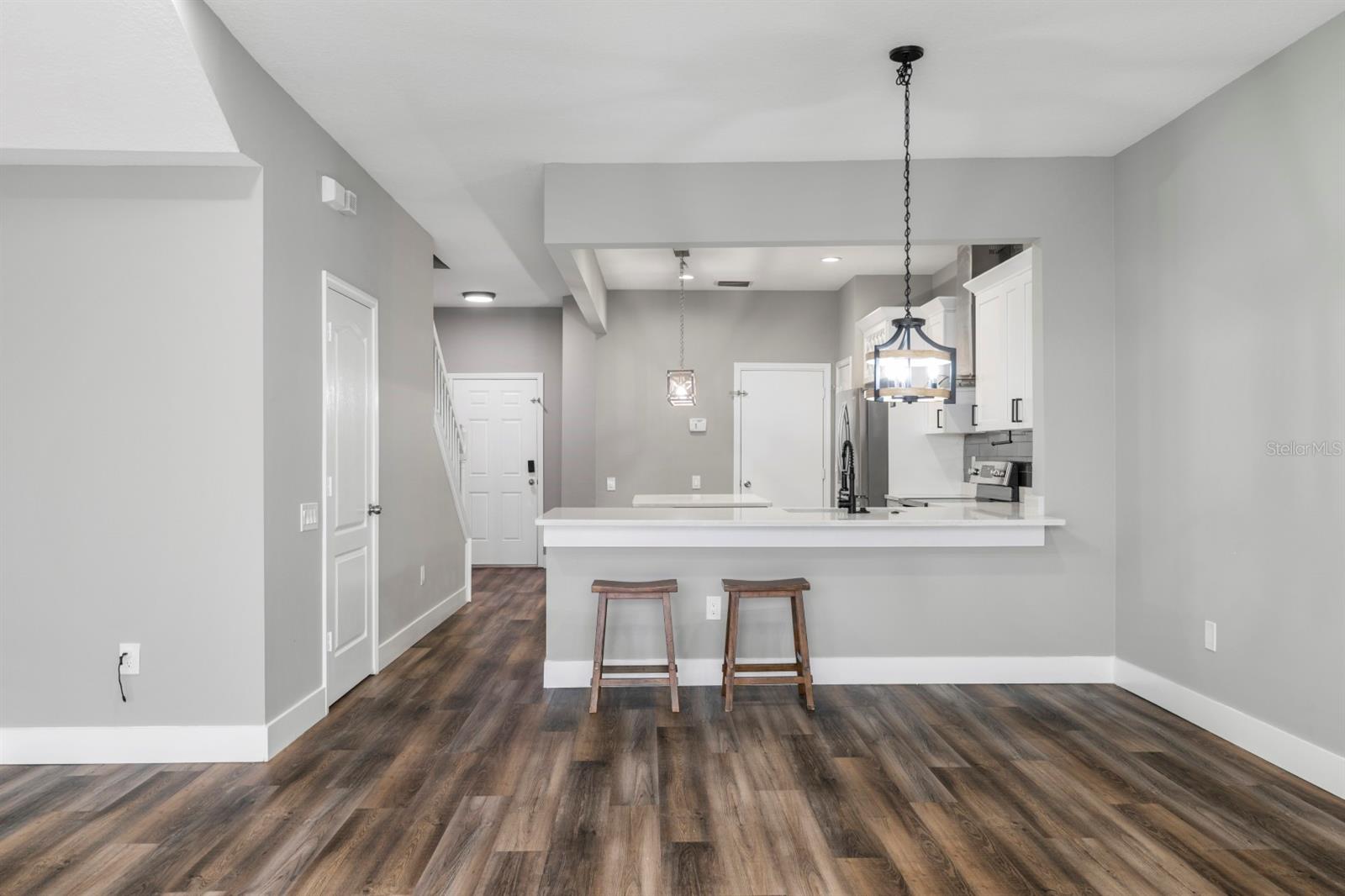 26532 CASTLEVIEW WAY