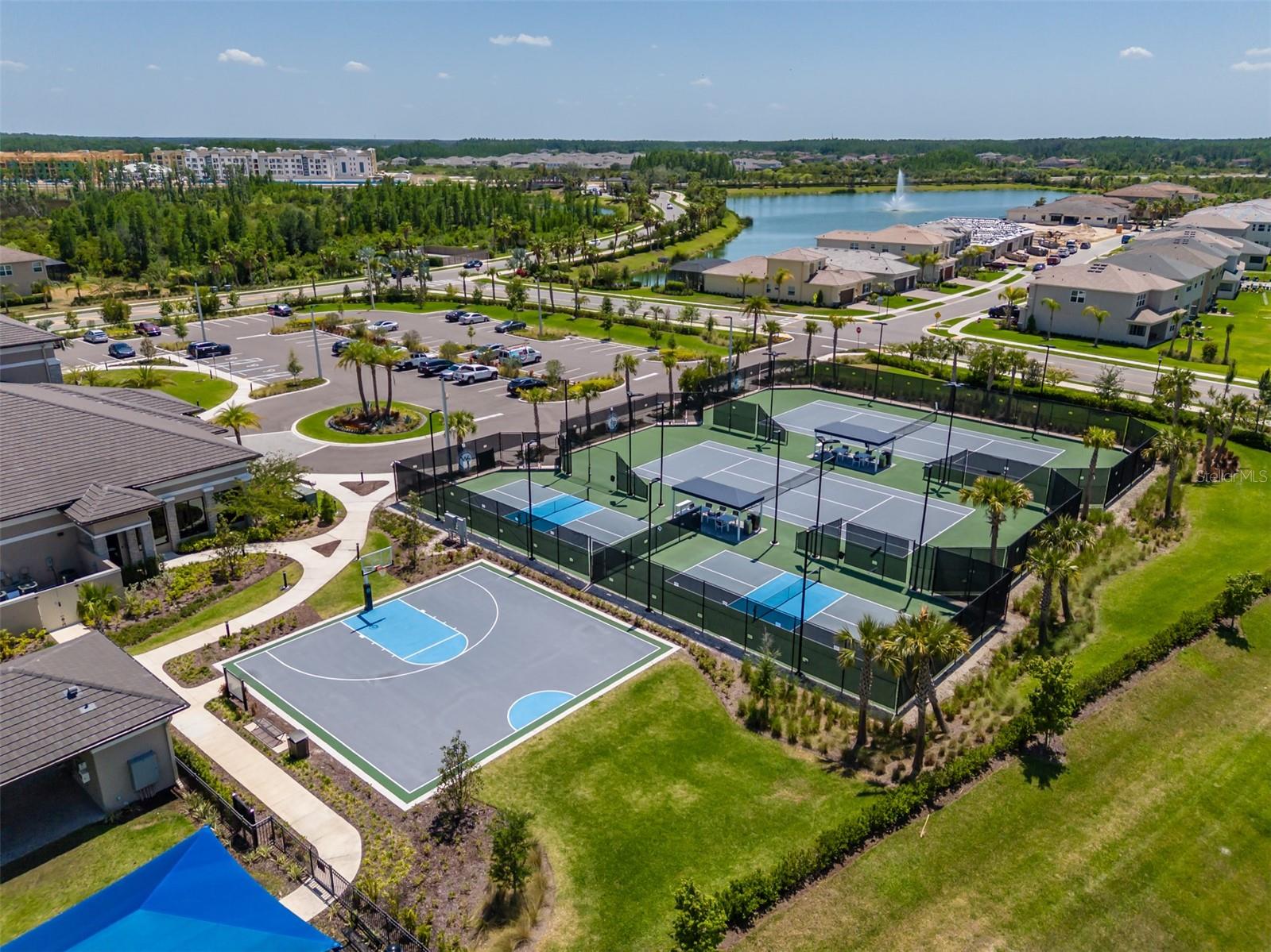 32277 MAHOGANY VALLEY DR