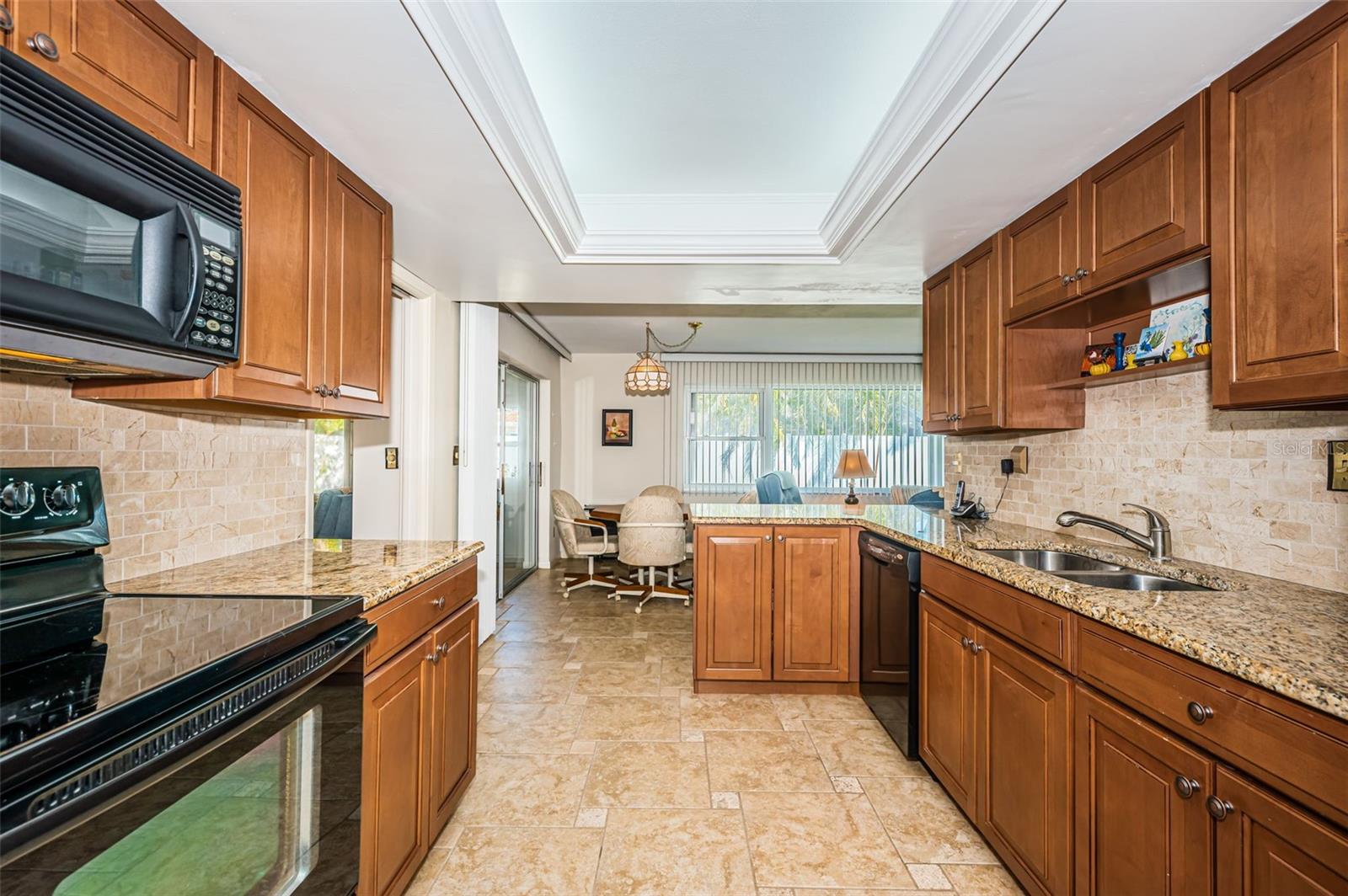 14993 IMPERIAL POINT DR N