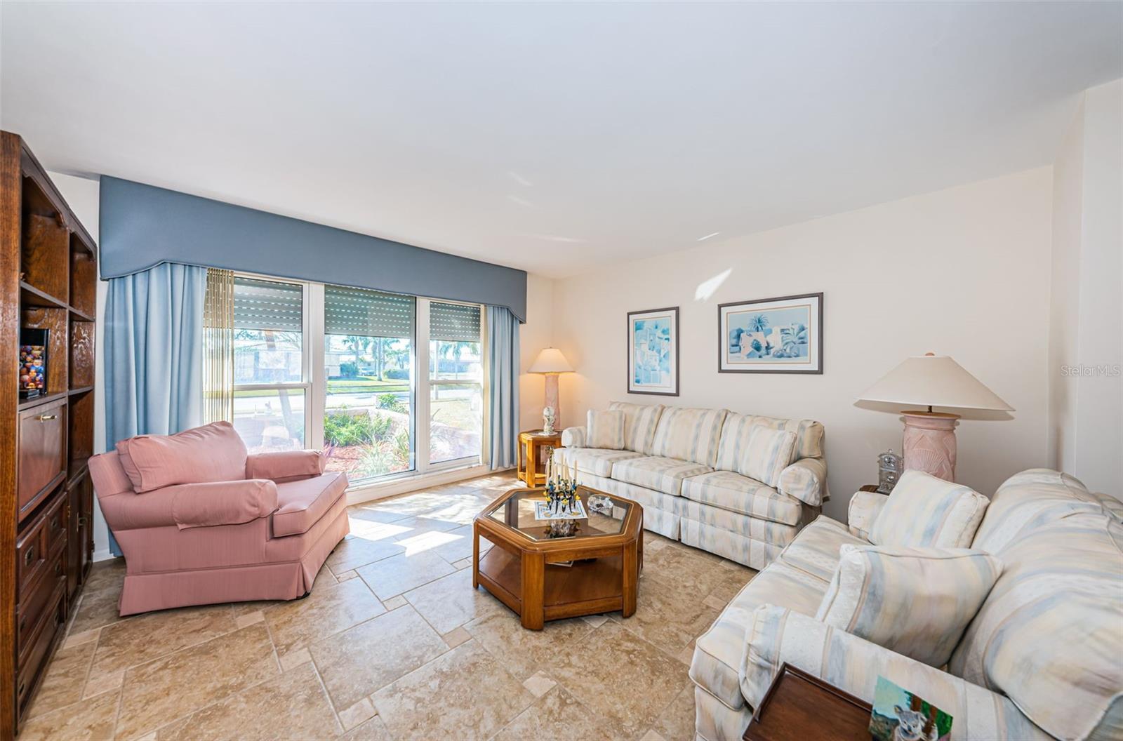 14993 IMPERIAL POINT DR N