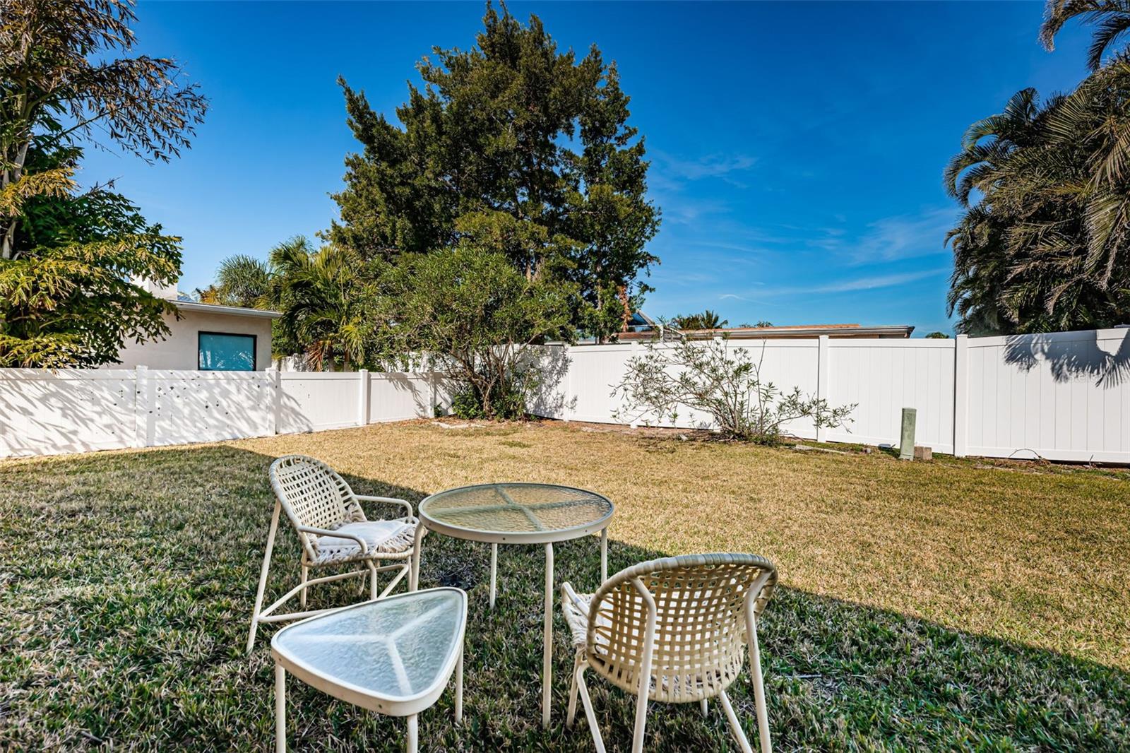 14993 IMPERIAL POINT DR N