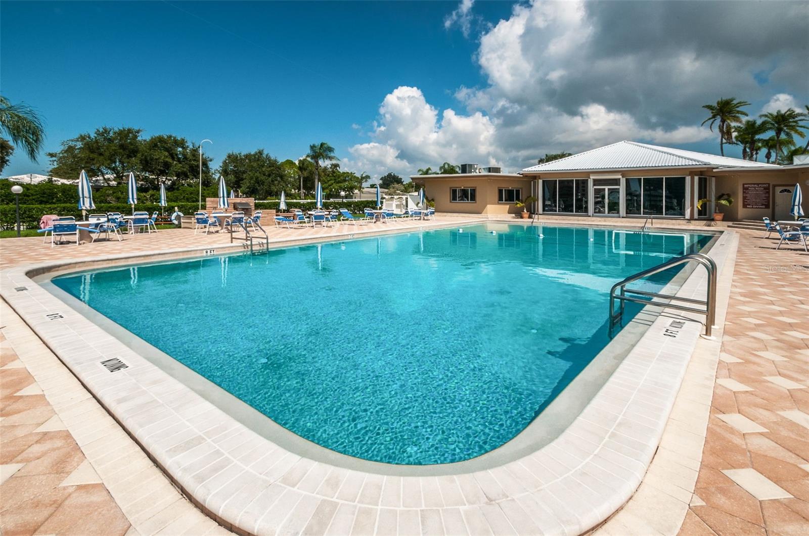 14993 IMPERIAL POINT DR N