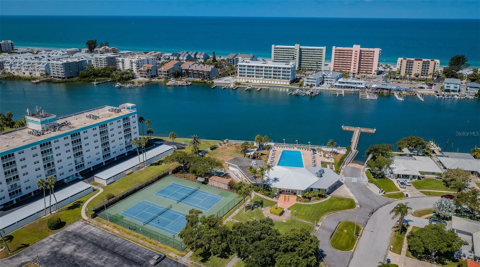 14993 IMPERIAL POINT DR N