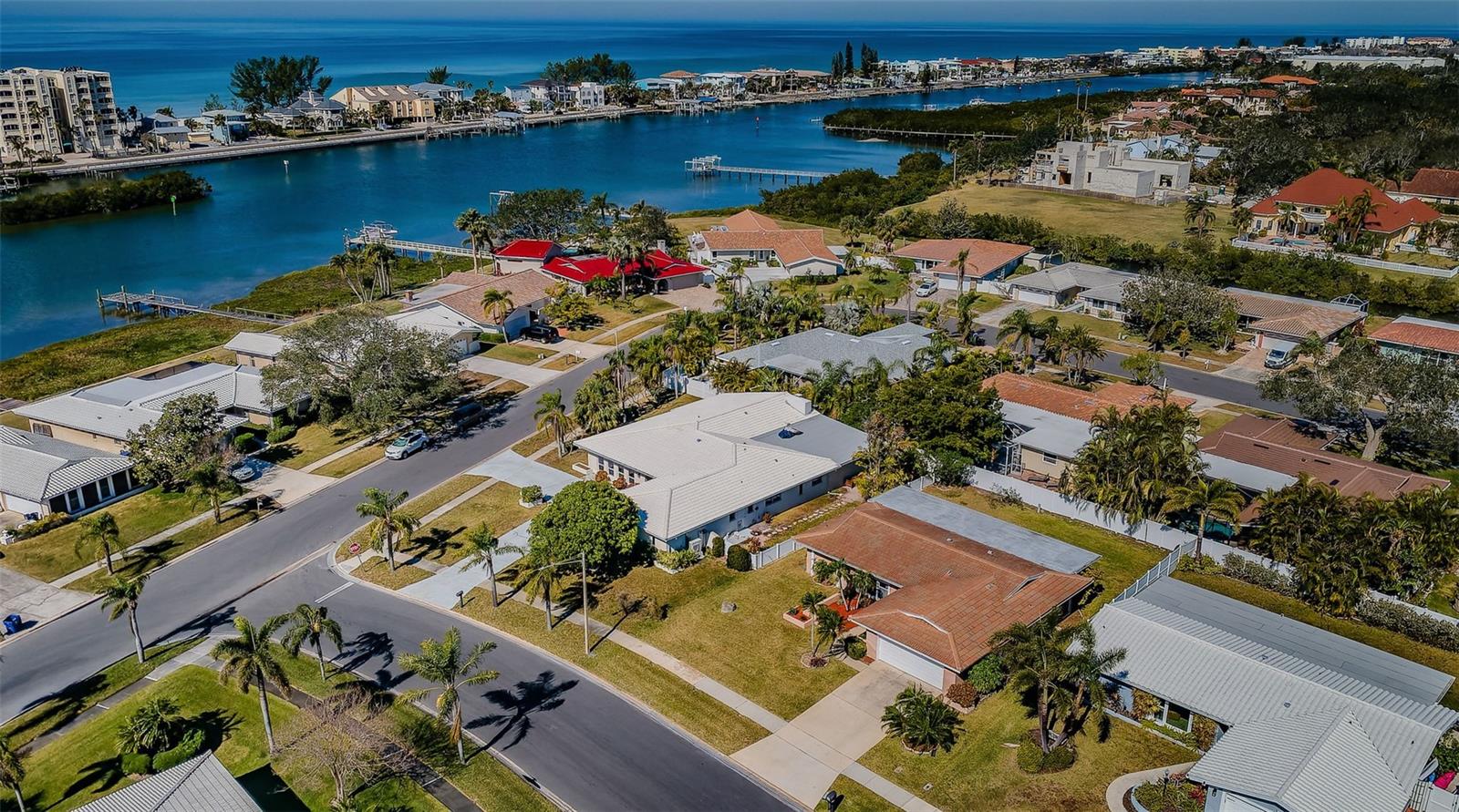 14993 IMPERIAL POINT DR N