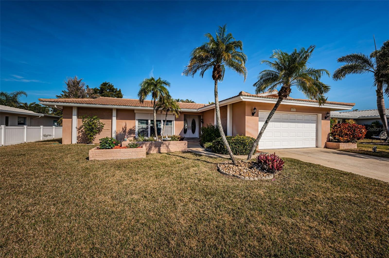 14993 IMPERIAL POINT DR N