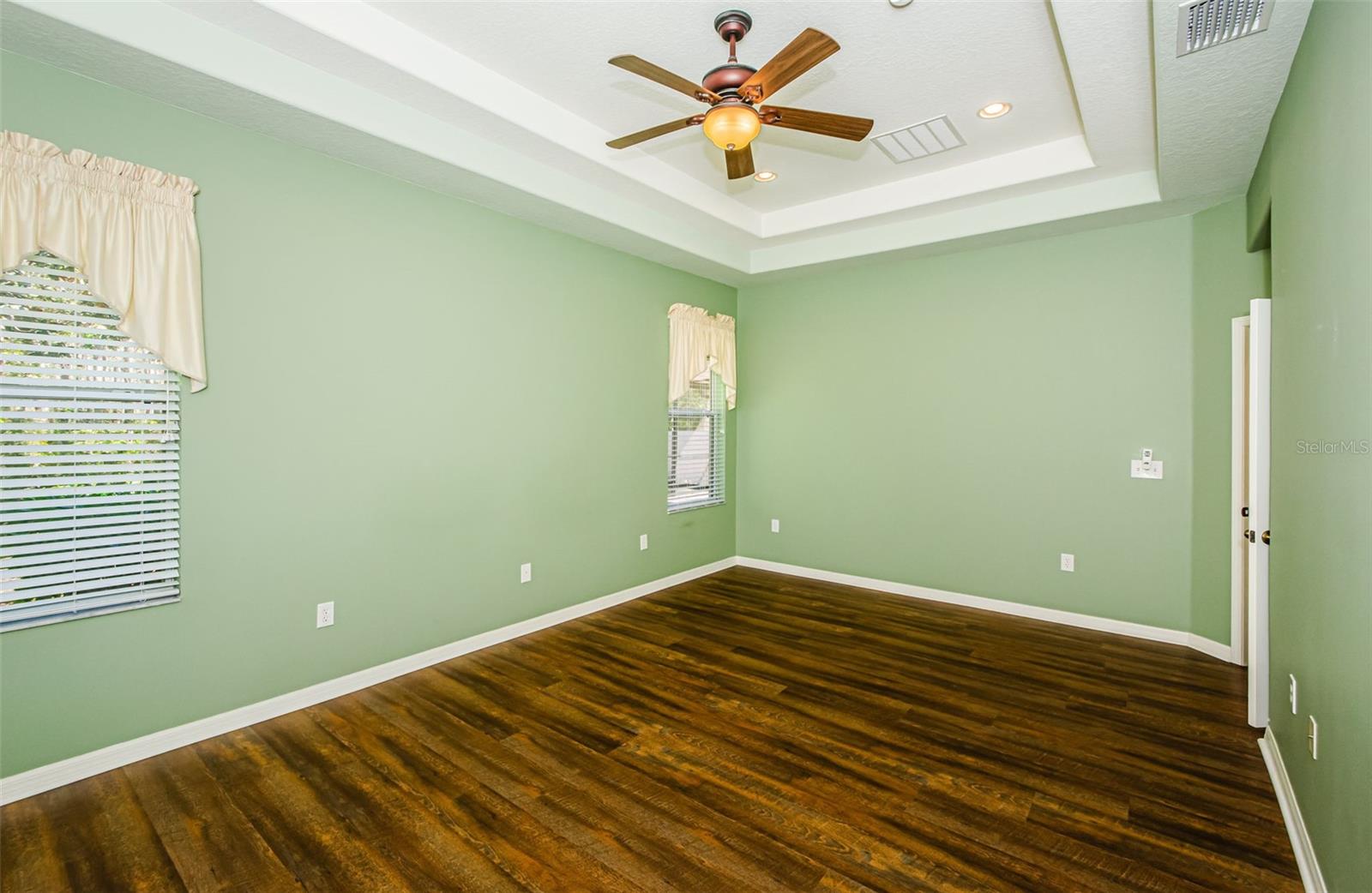 15925 POND RUSH CT