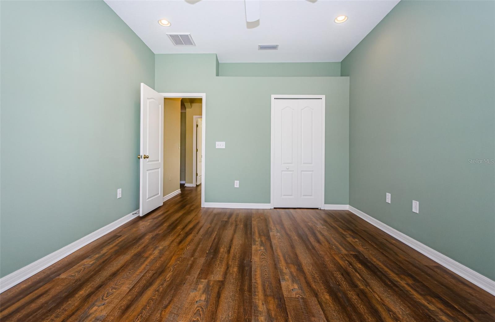 15925 POND RUSH CT
