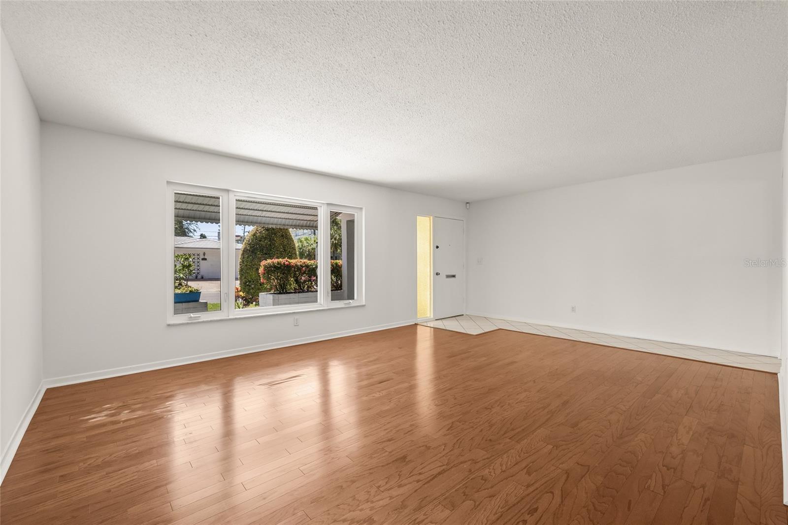 9460 45TH WAY N