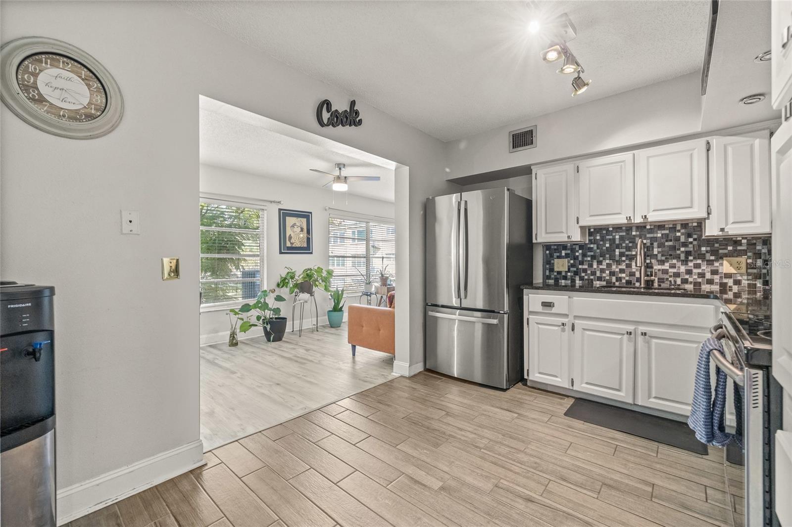 2416 WORLD PARKWAY BLVD #26