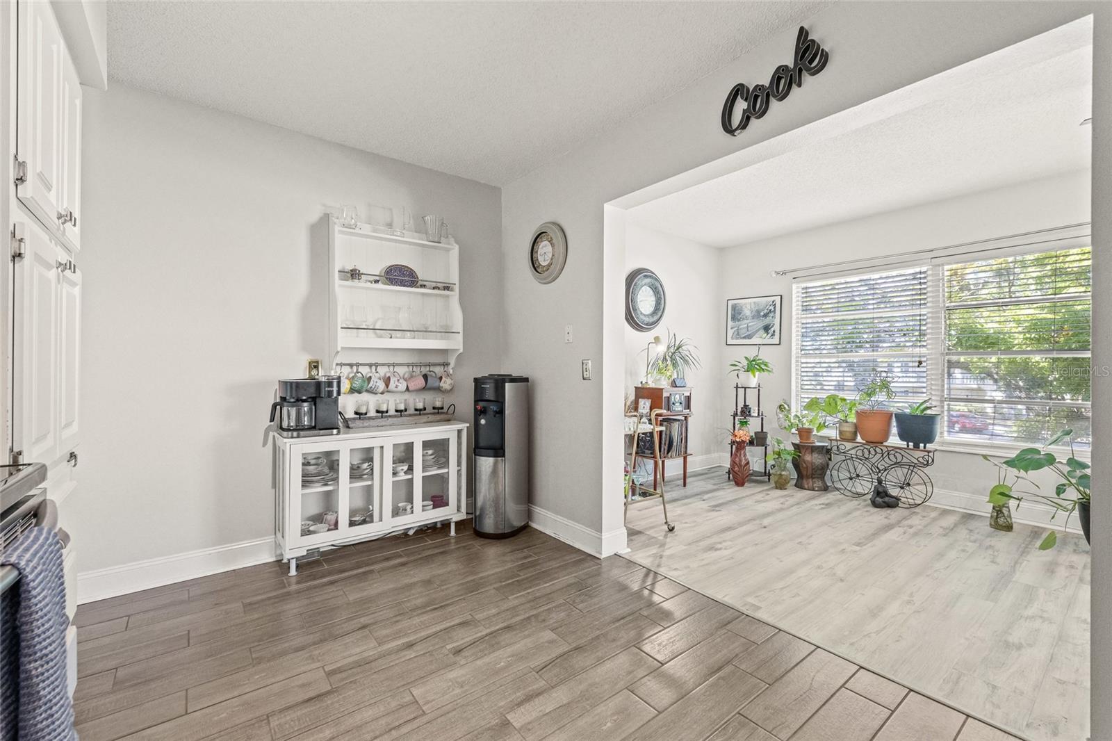 2416 WORLD PARKWAY BLVD #26