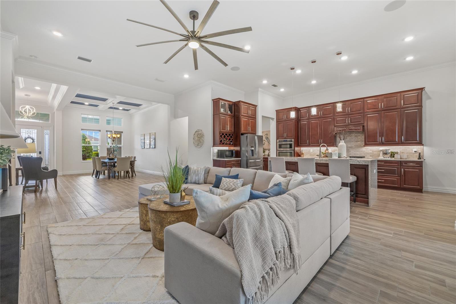 16712 COURTYARD LOOP