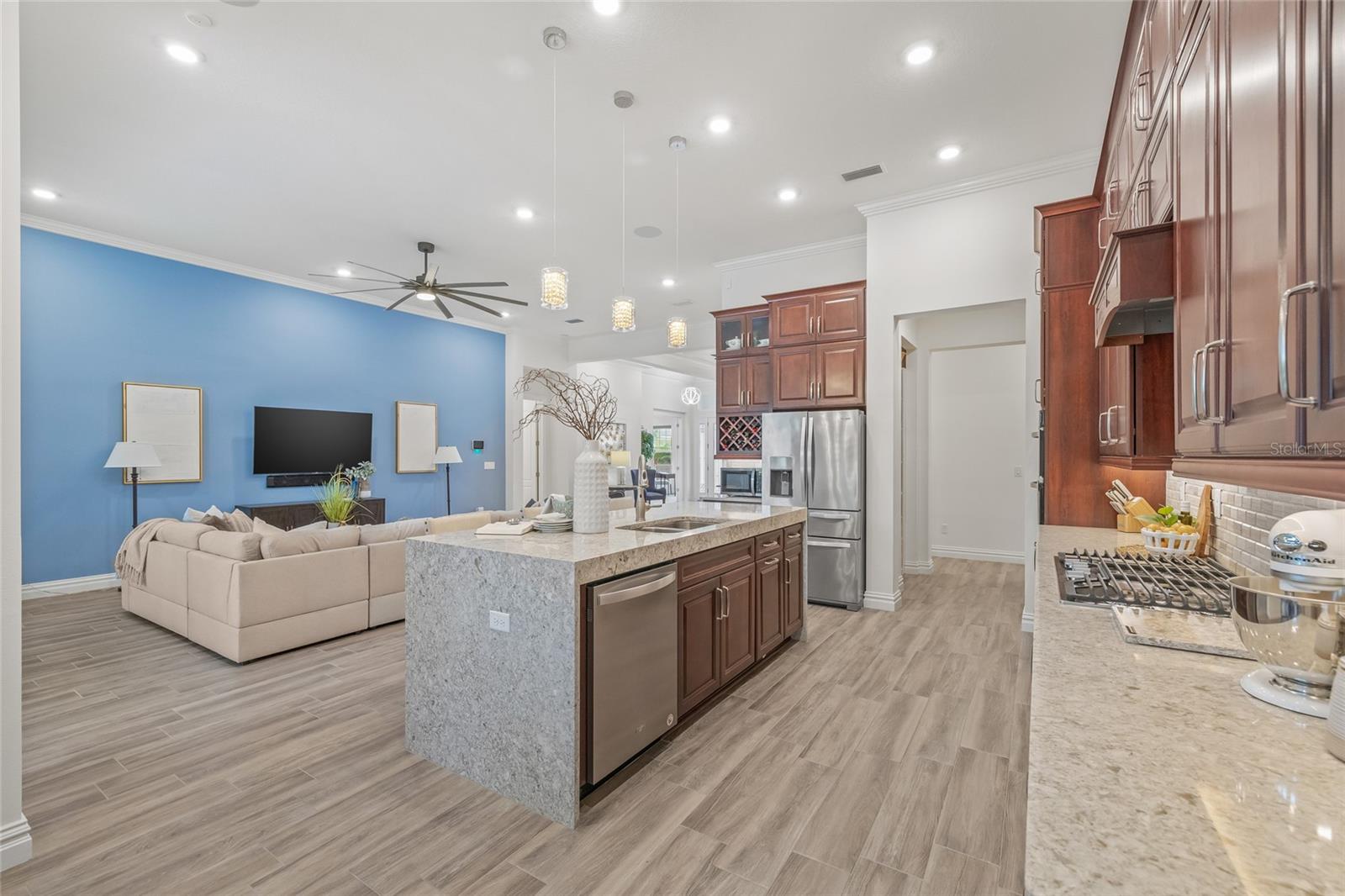 16712 COURTYARD LOOP