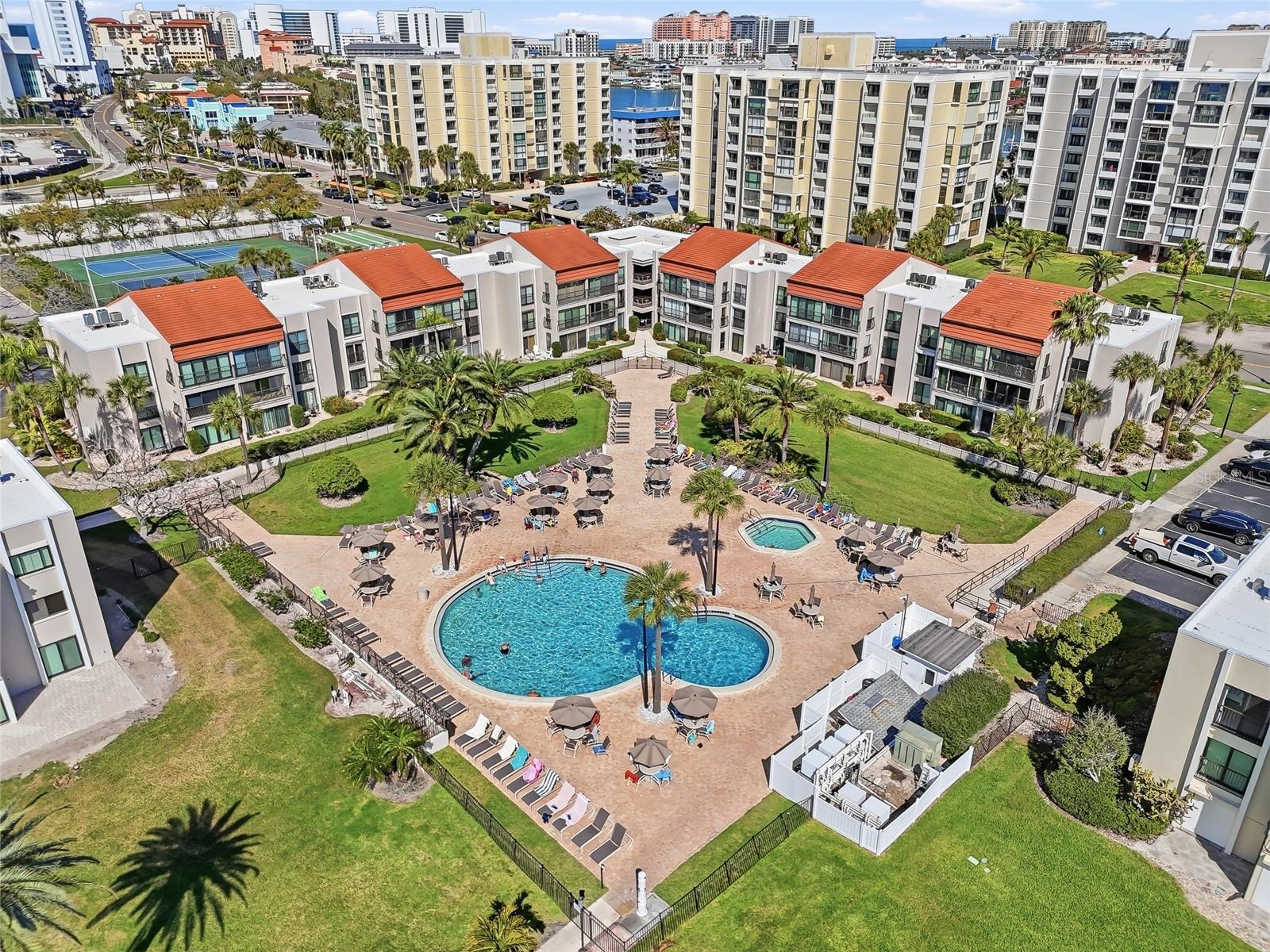 868 BAYWAY BLVD #101