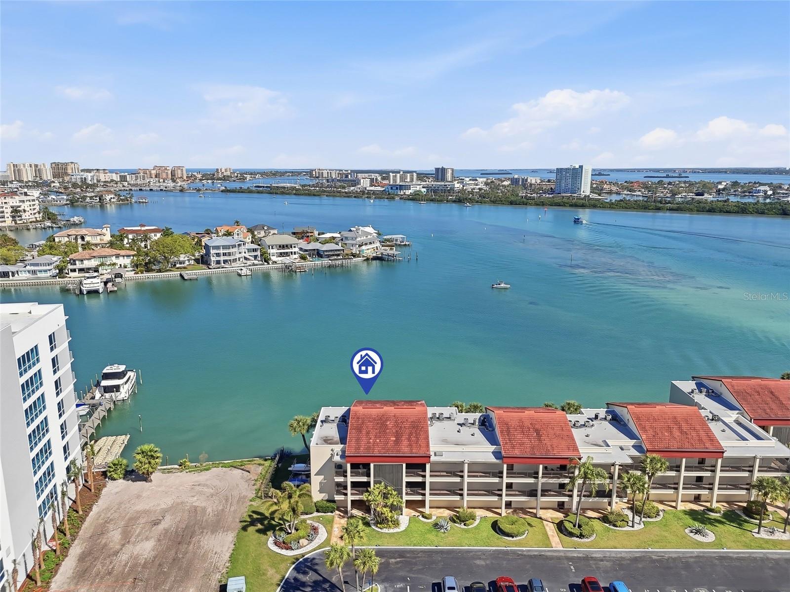 868 BAYWAY BLVD #101