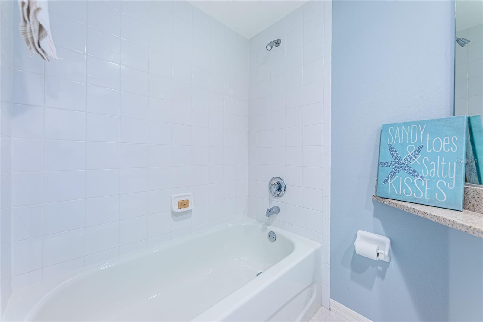 1200 COUNTRY CLUB DR #5101