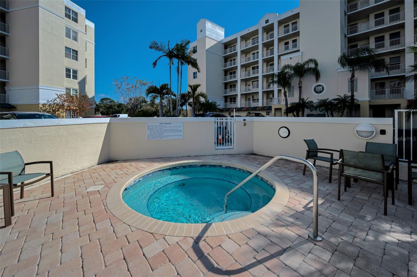 1200 COUNTRY CLUB DR #5101