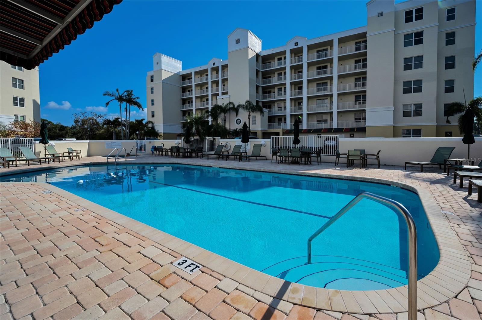 1200 COUNTRY CLUB DR #5101