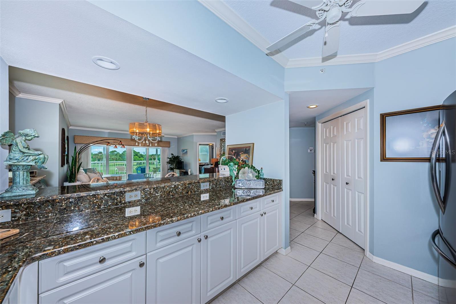 1200 COUNTRY CLUB DR #5101