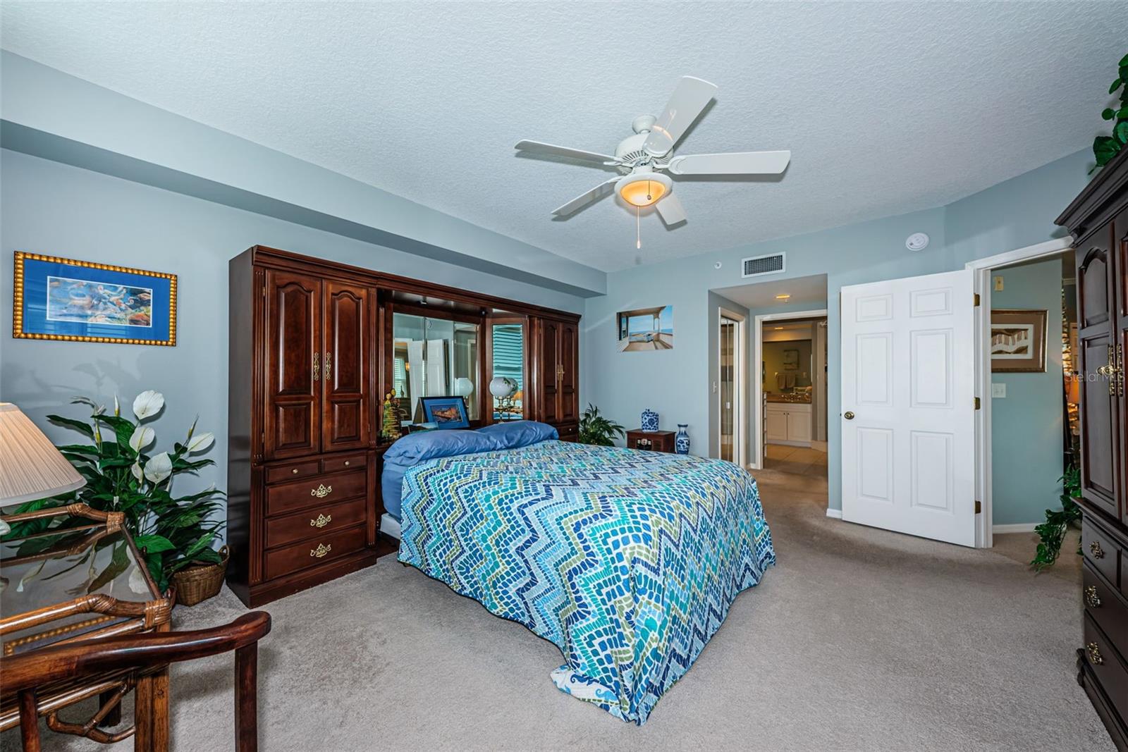 1200 COUNTRY CLUB DR #5101
