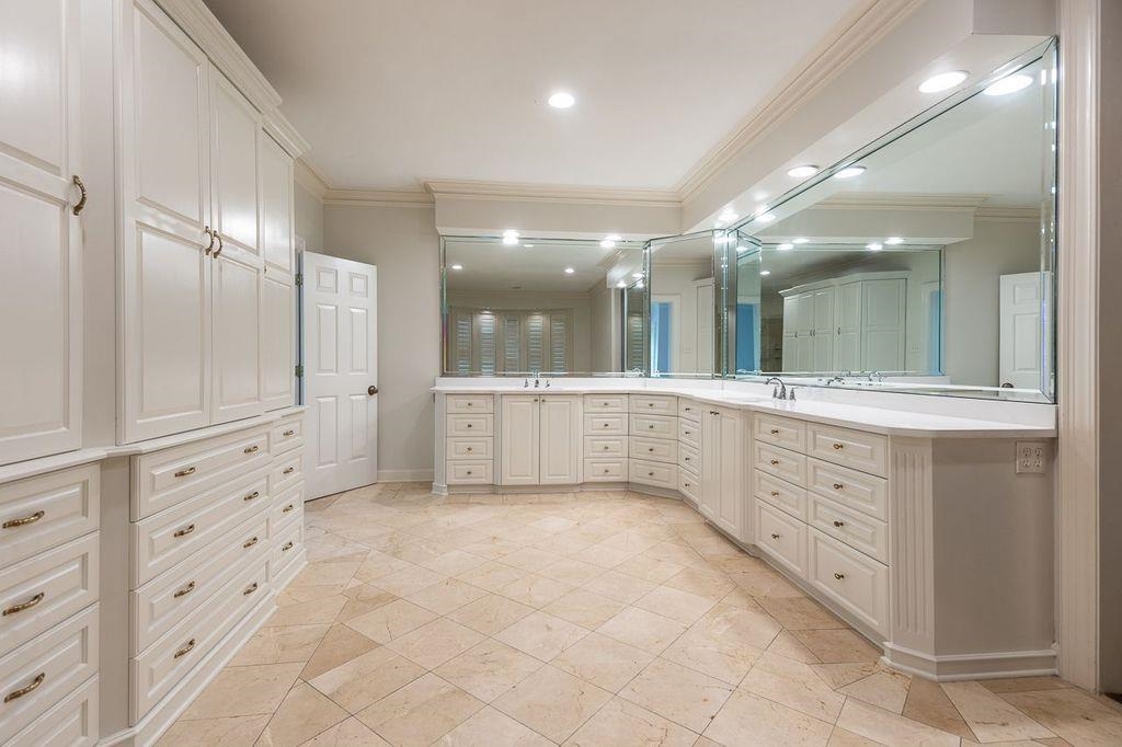9403 OLD PLANTATION CV