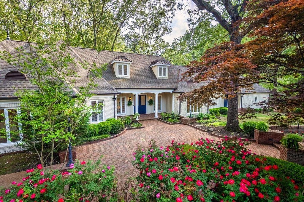 9403 OLD PLANTATION CV