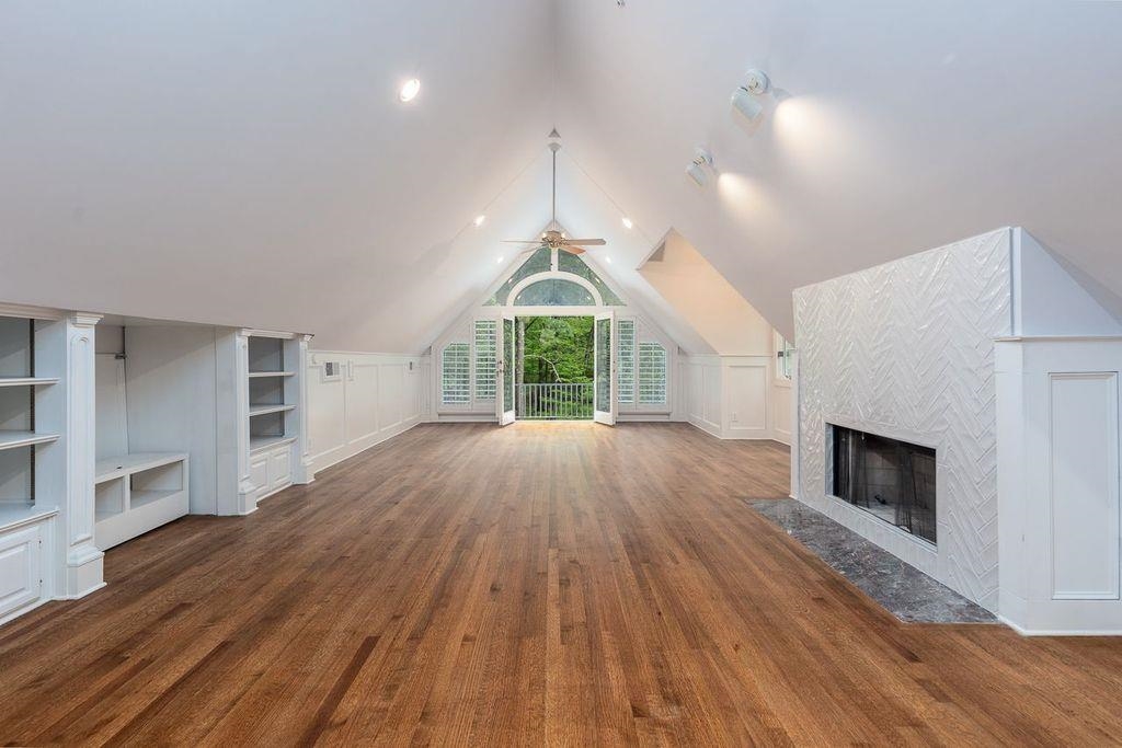 9403 OLD PLANTATION CV