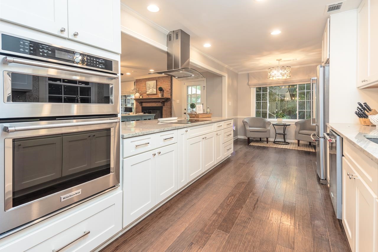 1305 RIVERWIND CV
