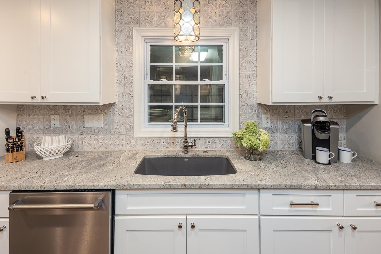 1305 RIVERWIND CV