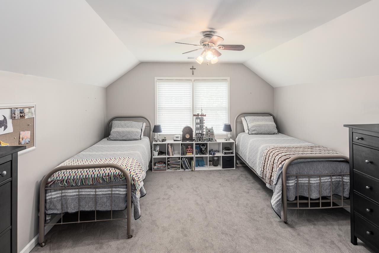 1305 RIVERWIND CV
