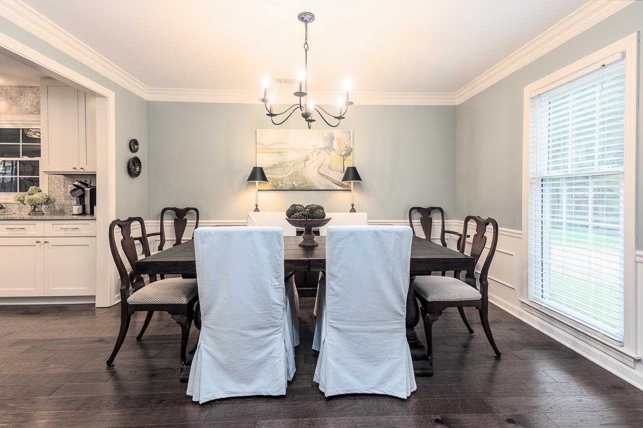 1305 RIVERWIND CV