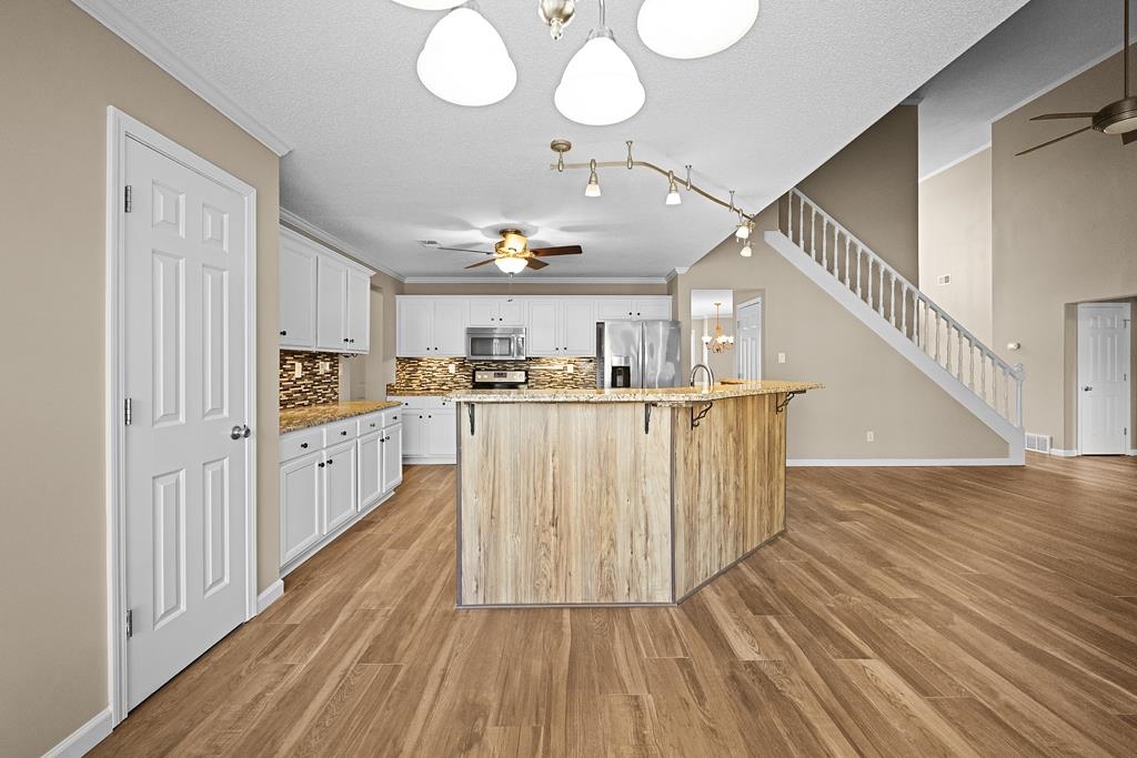 7960 CURLEYBARK CV