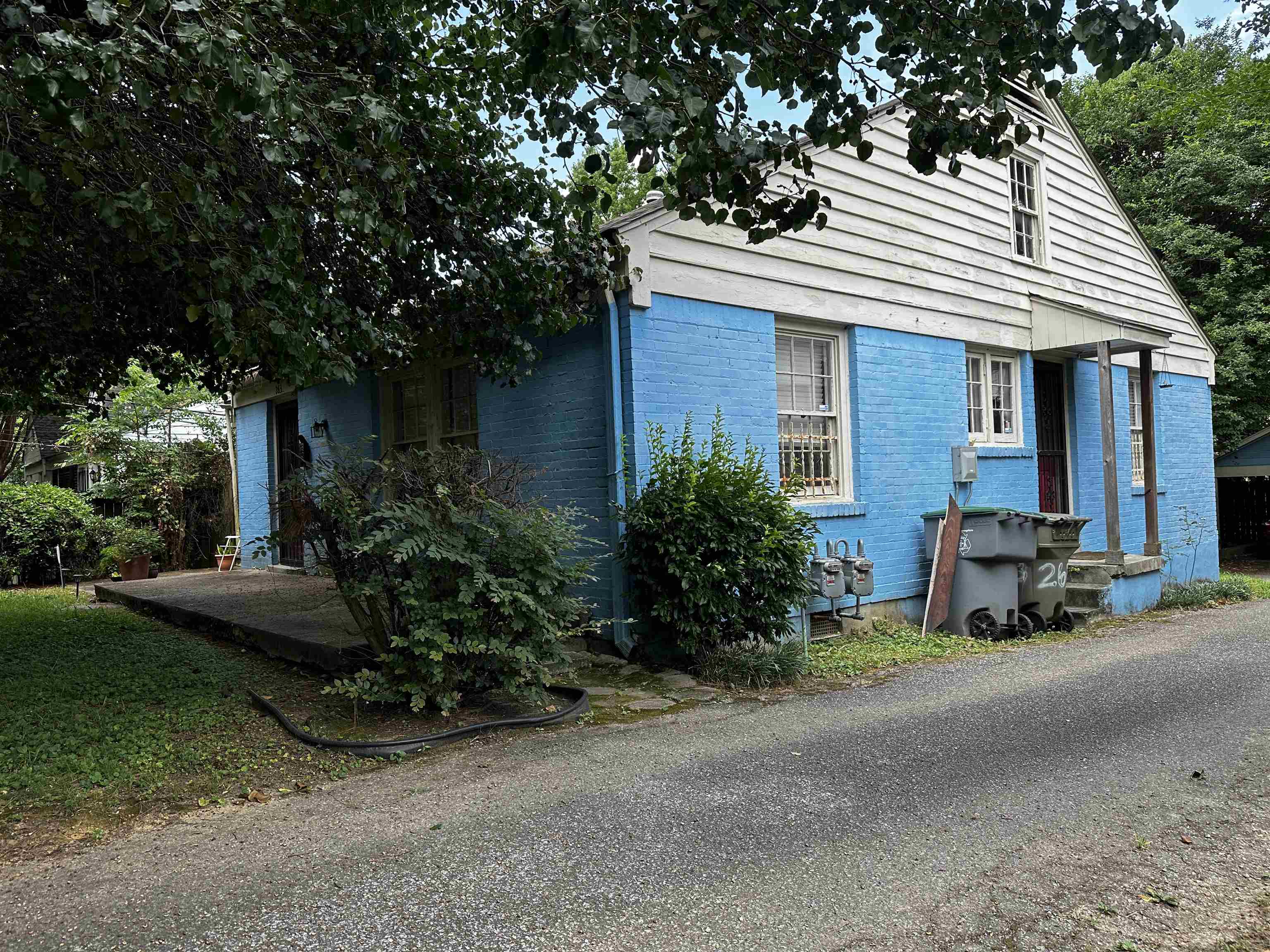 263 BUNTYN ST