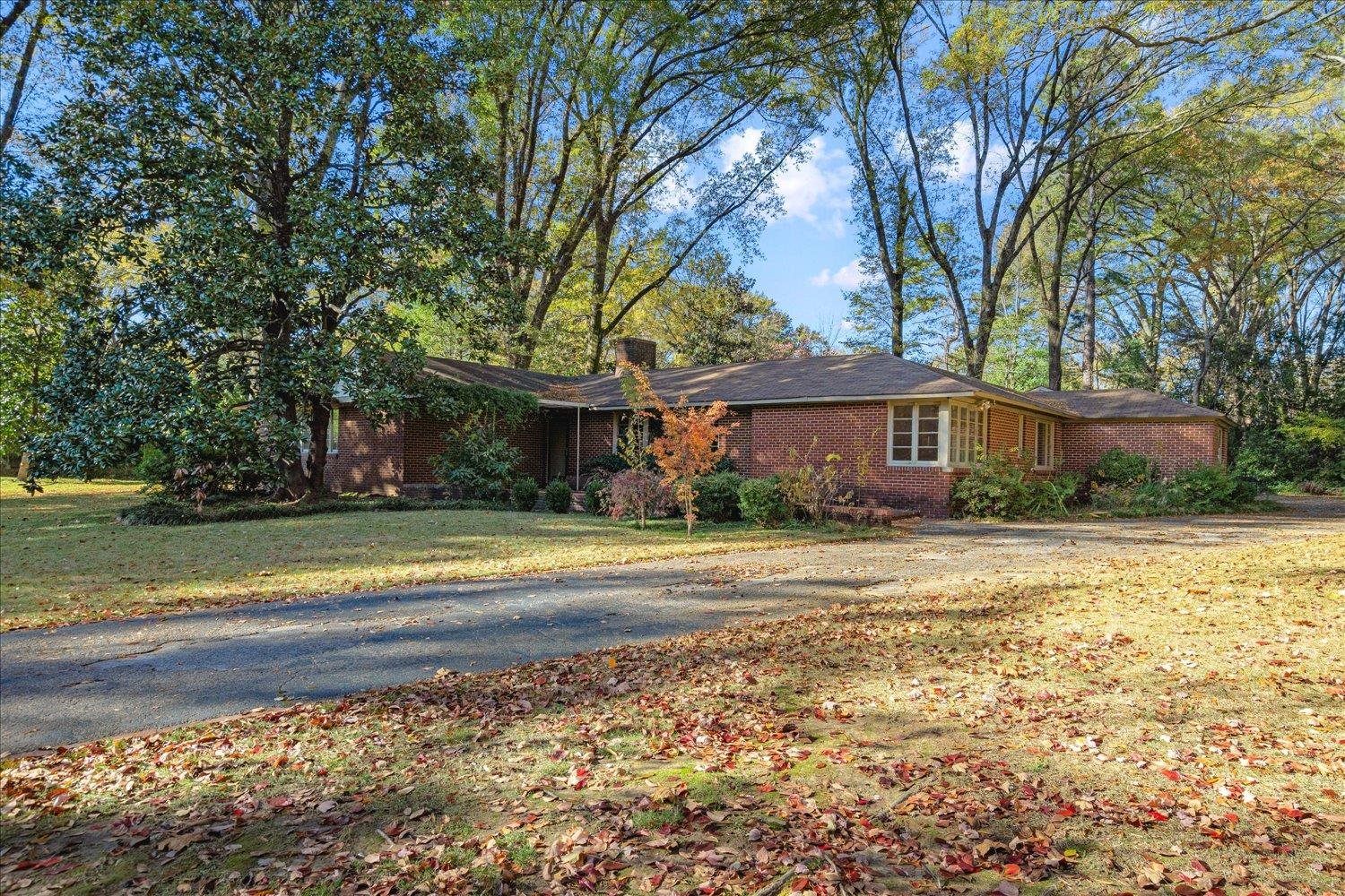 3884 MINDEN RD