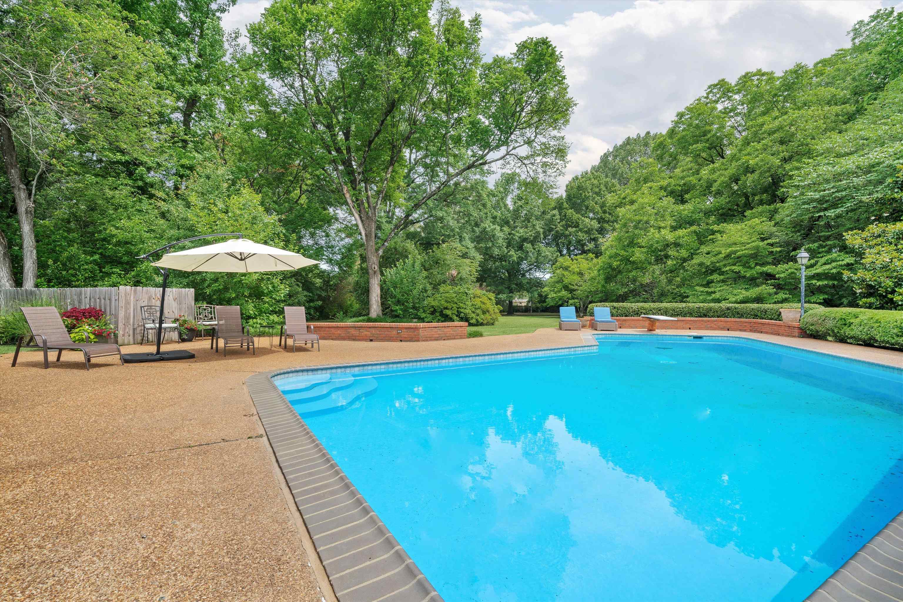 4510 CHICKASAW RD