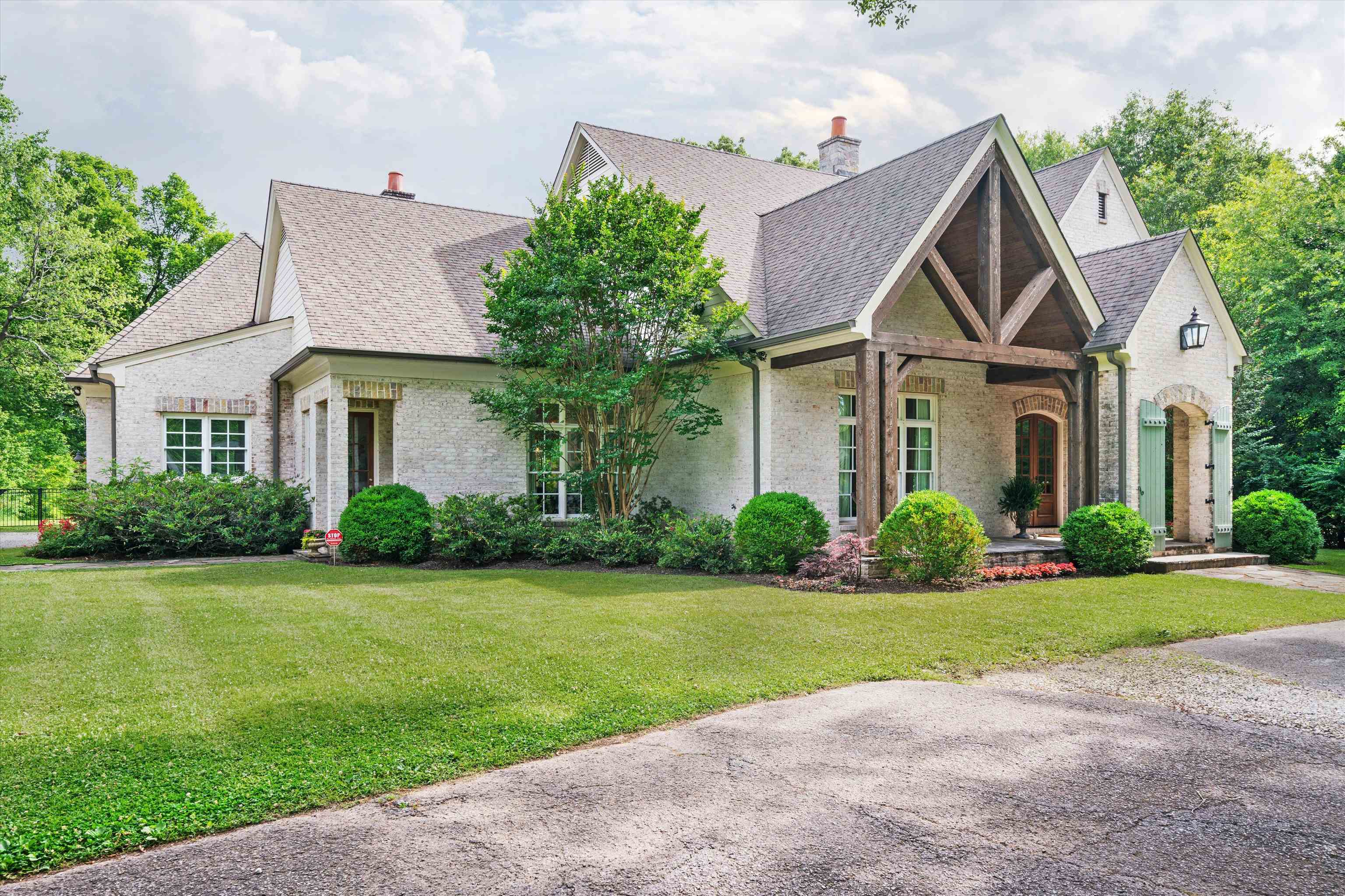 4510 CHICKASAW RD
