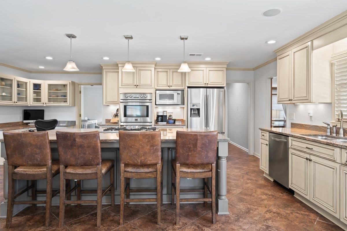 2079 NORCROSS DR